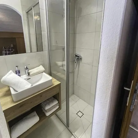 Kammerlander By Interhome Neukirchen am Großvenediger